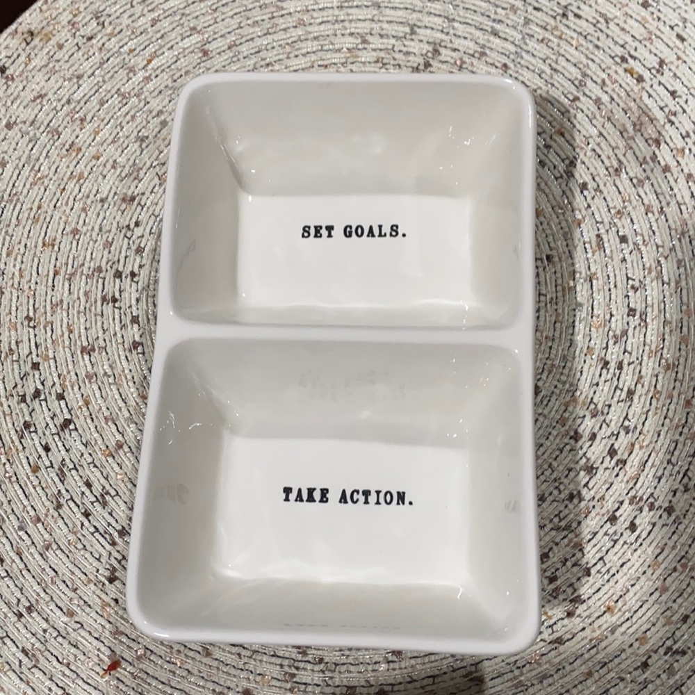 ⚡️🌟 Rae Dunn Knick knack Tray 🌟⚡️